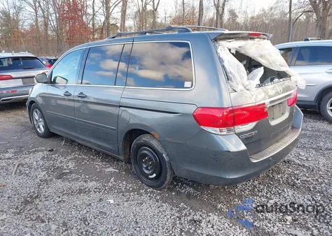 2008 Honda Odyssey Touring z USA, uszkodzony, nr VIN 5FNRL38948B112218